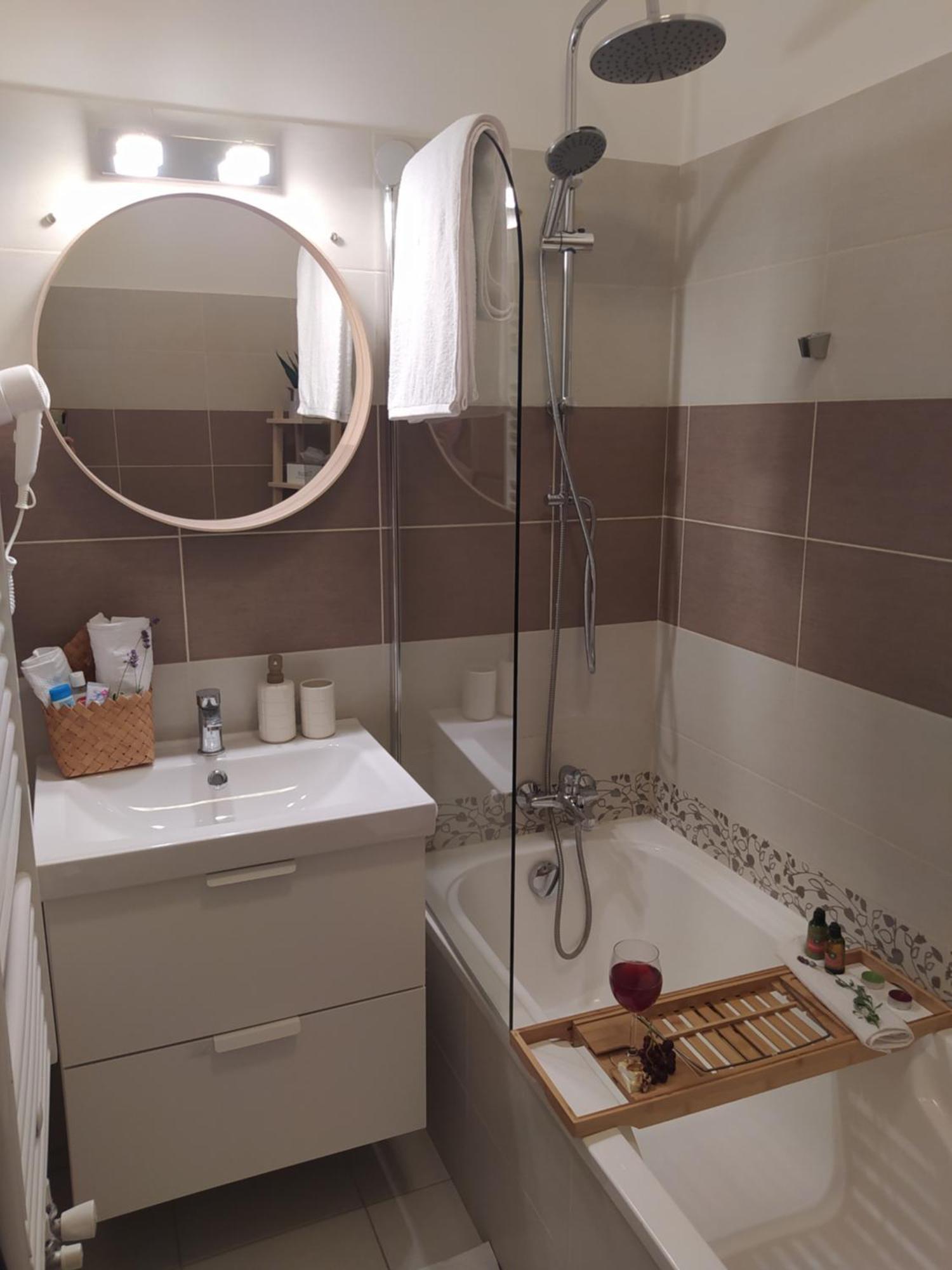 Lady Mabel'S Apartment Near To Arena, Puskas Stadion And City Park, With Guarded Parking Place Budapest Kültér fotó