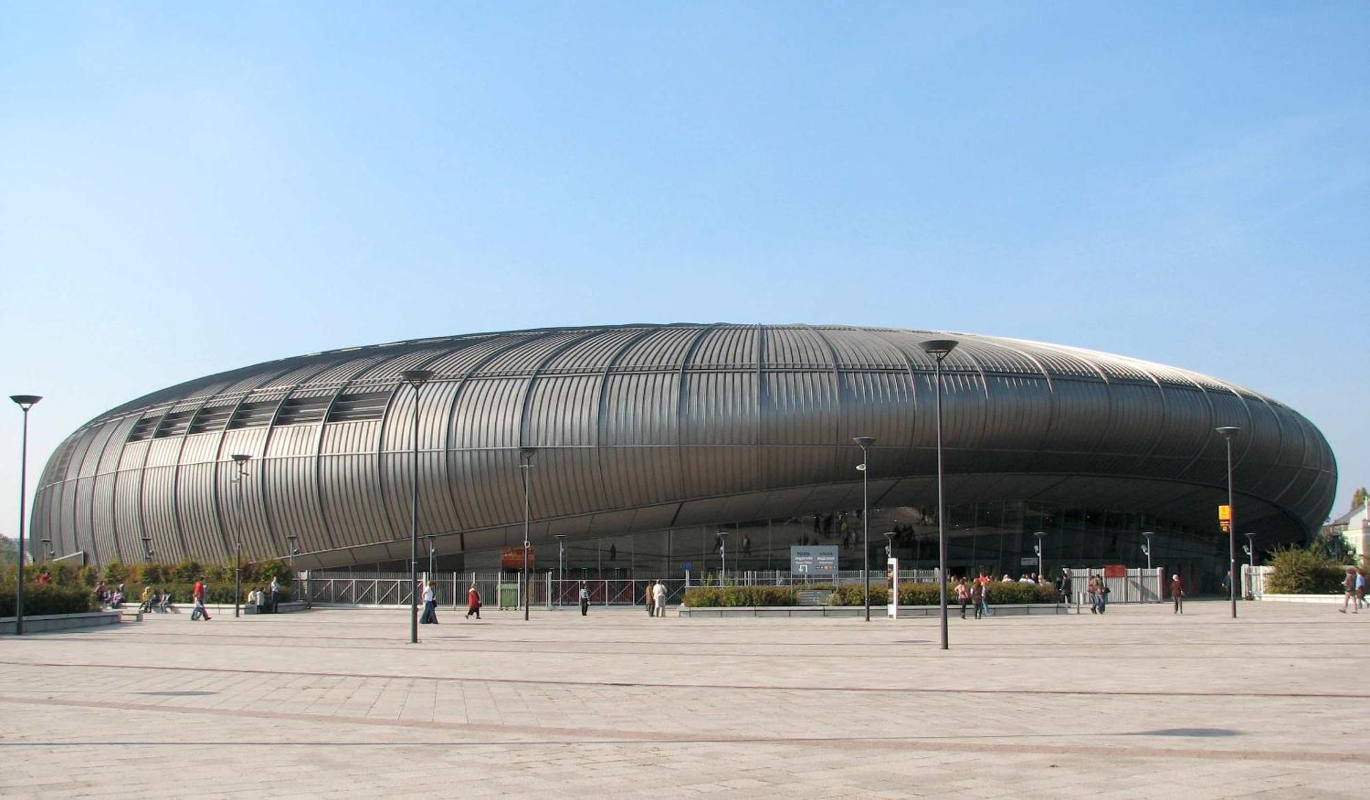 Lady Mabel'S Apartment Near To Arena, Puskas Stadion And City Park, With Guarded Parking Place Budapest Kültér fotó